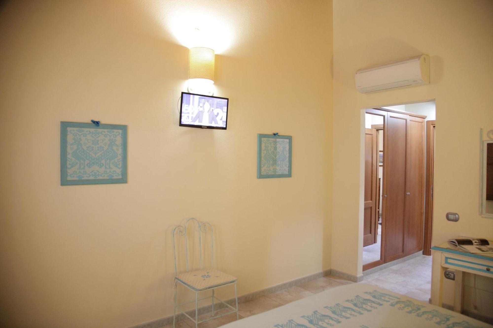 Càbras B&B Monte Prama الغرفة الصورة